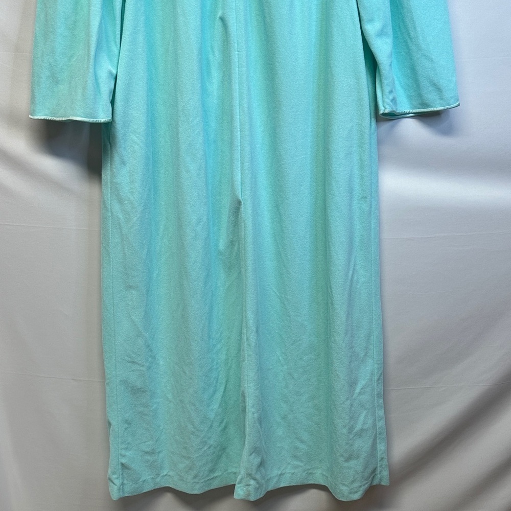 Vintage Vanity Fair Seafoam Green Nylon Robe Dressing Gown Lace Embroidered Yoke - Picture 3 of 6
